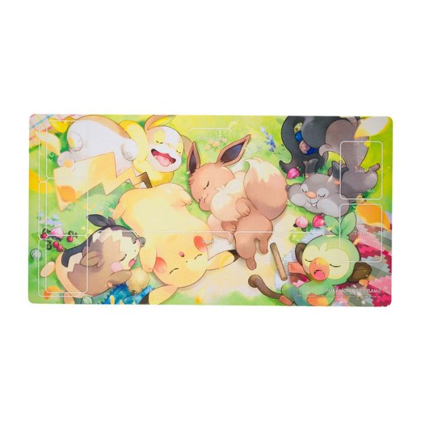 画像1: 【ポケカサプライ】[プレイマット]ラバープレイマット『みんなおつかれさま』 (1)
