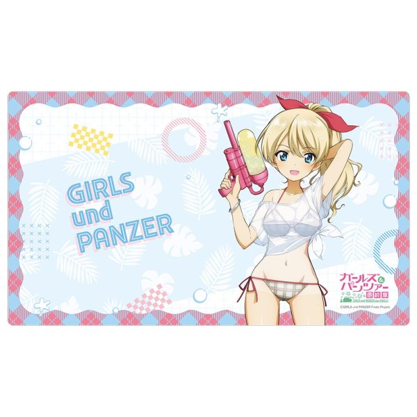 画像1: ※6月13日まで受付※【予約】ラバーマット ガールズ＆パンツァー 最終章 描き下ろし（ダージリン／水鉄砲 日焼けVer.） [26年8月下旬] (1)