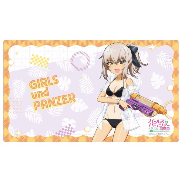 画像1: ※6月13日まで受付※【予約】ラバーマット ガールズ＆パンツァー 最終章 描き下ろし（逸見エリカ／水鉄砲 日焼けVer.） [26年8月下旬] (1)