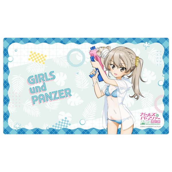 画像1: ※6月13日まで受付※【予約】ラバーマット ガールズ＆パンツァー 最終章 描き下ろし（島田愛里寿／水鉄砲 日焼けVer.） [26年8月下旬] (1)